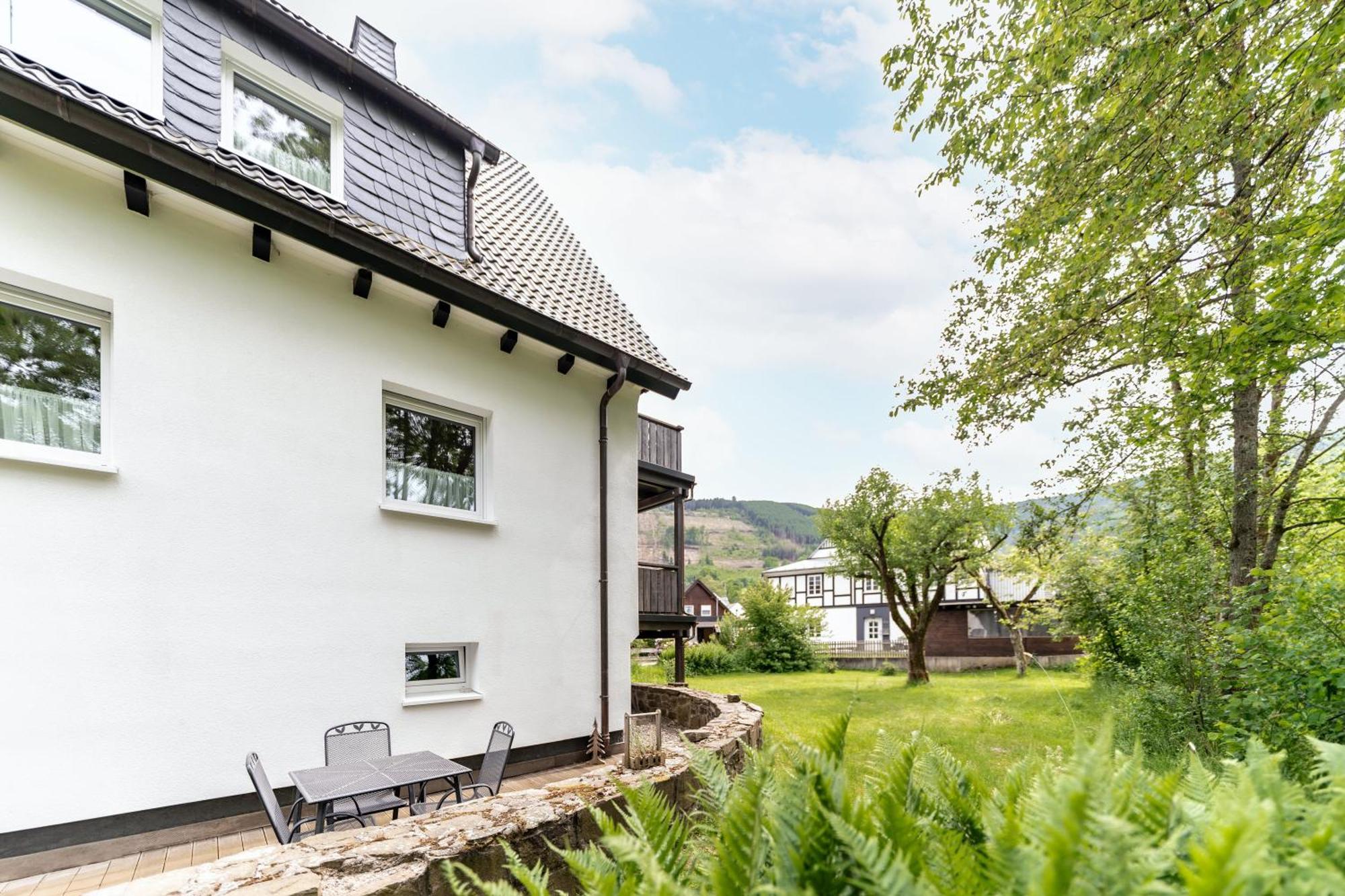 לנסטאט Ferienwohnung Haus An Der Lenne מראה חיצוני תמונה